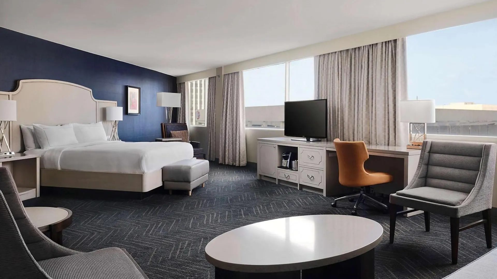 Doubletree By Hilton Hotel Nashville Downtown