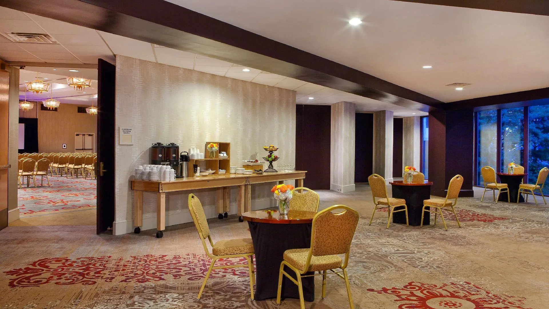 Doubletree By Hilton Hotel Nashville Downtown